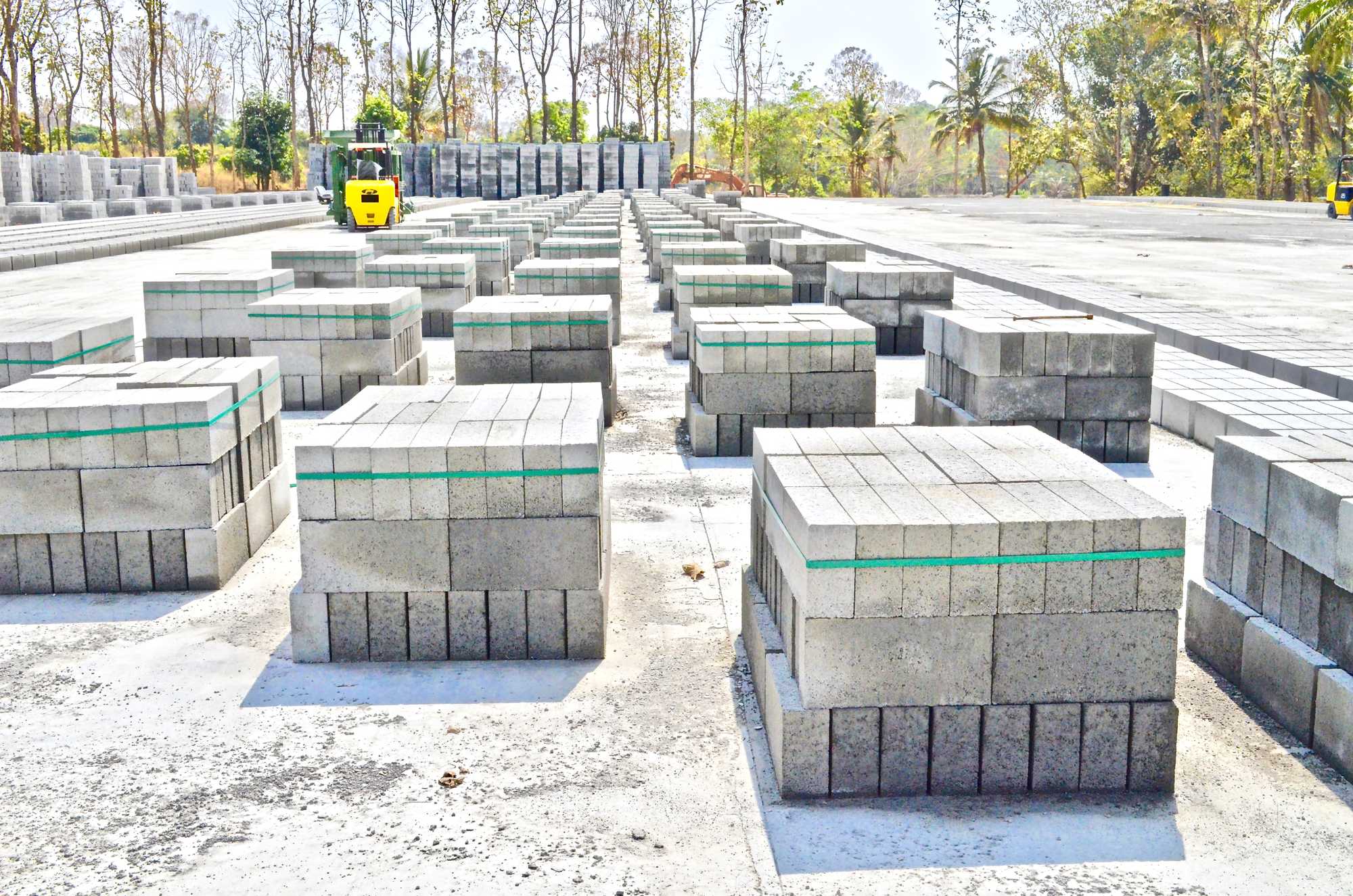 Global Concrete Block and Brick Manufacturing Market
